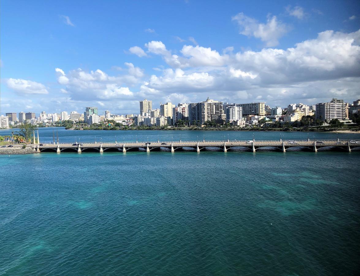 Condado Lagoon Villa Apt Сан-Хуан Экстерьер фото