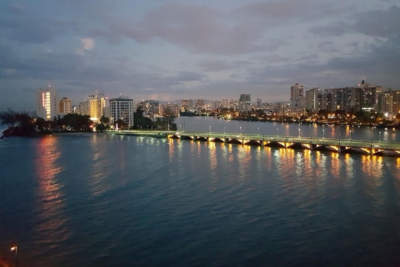 Condado Lagoon Villa Apt Сан-Хуан Экстерьер фото